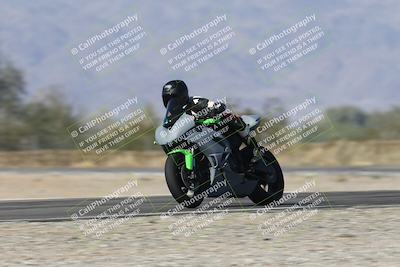 media/Dec-01-2025-Moto Forza (Mon) [[2daa91e15f]]/1-Advanced Group/Session 3 Turn 3 Exit Bump Pans/